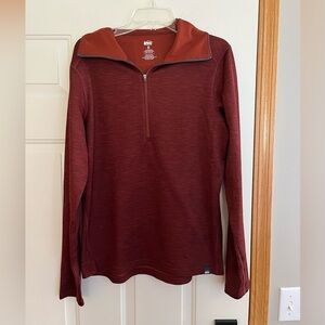 REI Co-op men’s 1/4 zip rust hooded pull over shirt jacket. Size medium